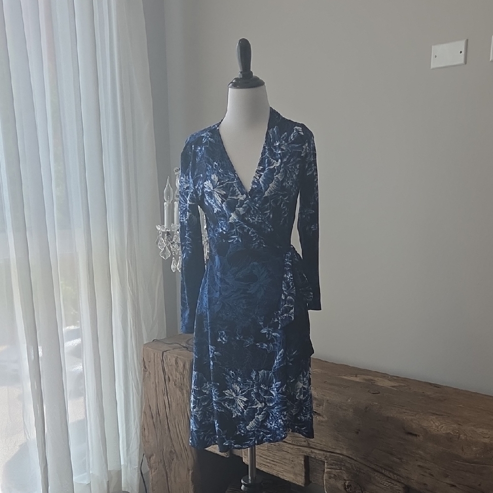 BCBGMaxAzria Blue Wrap Sheath Dress